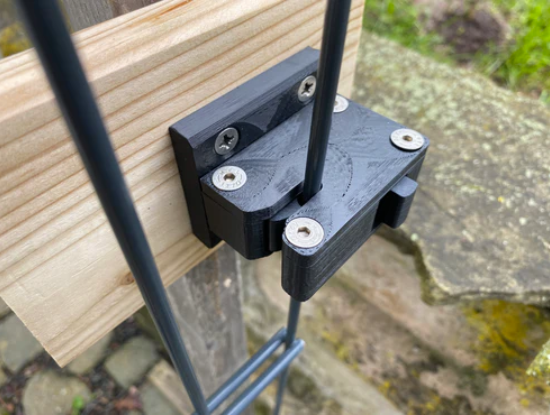 Verschluss - Schiebebeschlag für Doppelstabmatten 6/5/6 – Typ „CLAK“